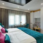 Old Town Apartments By Nejra